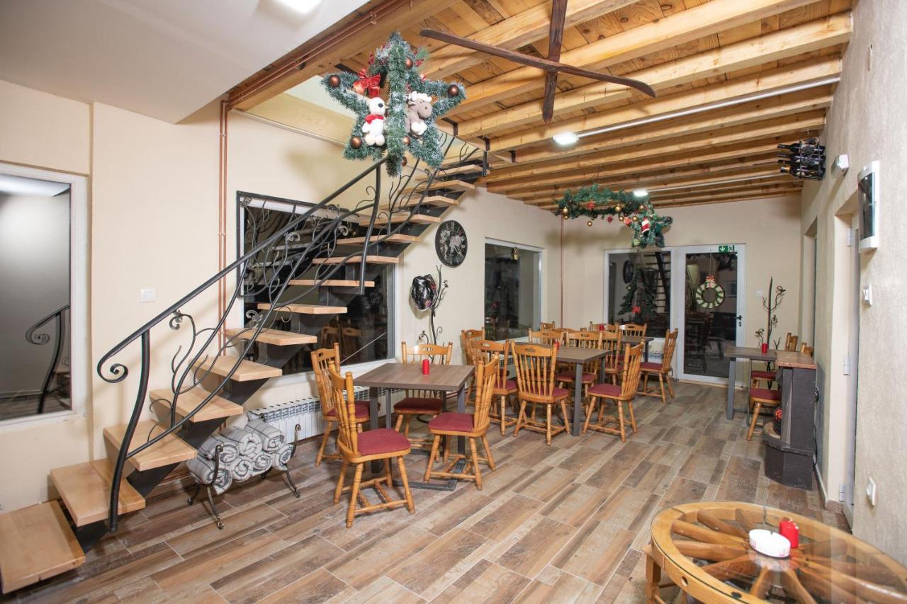Apartmani Sp Jovanovic Crni Vrh Extérieur photo