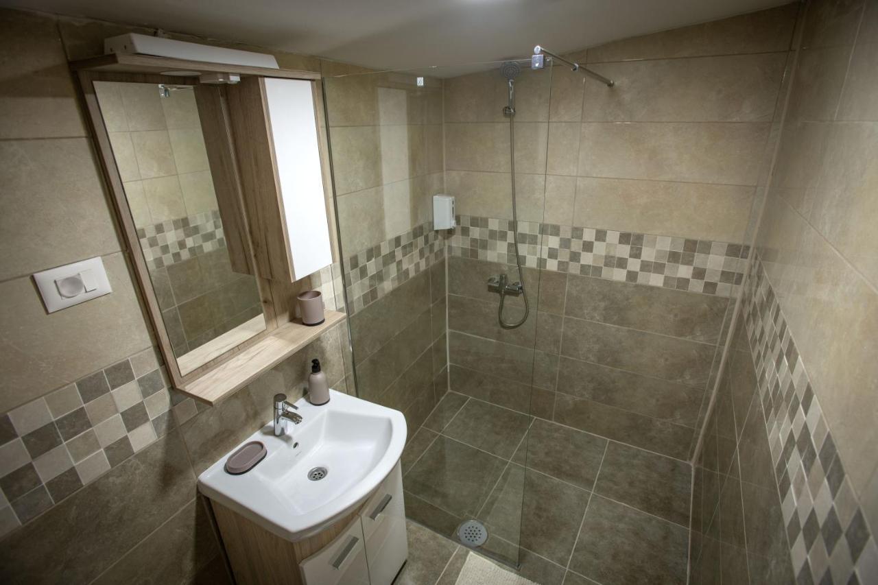 Apartmani Sp Jovanovic Crni Vrh Extérieur photo